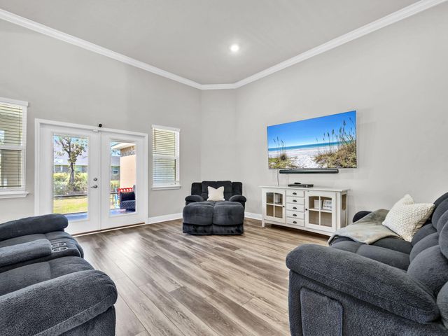 1056 Brushed Dune Circle, Freeport, FL 32439