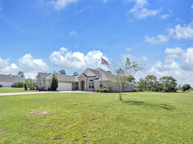 1056 Brushed Dune Circle, Freeport, FL 32439