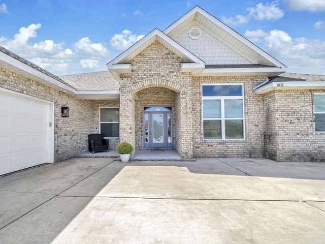 1056 Brushed Dune Circle, Freeport, FL 32439