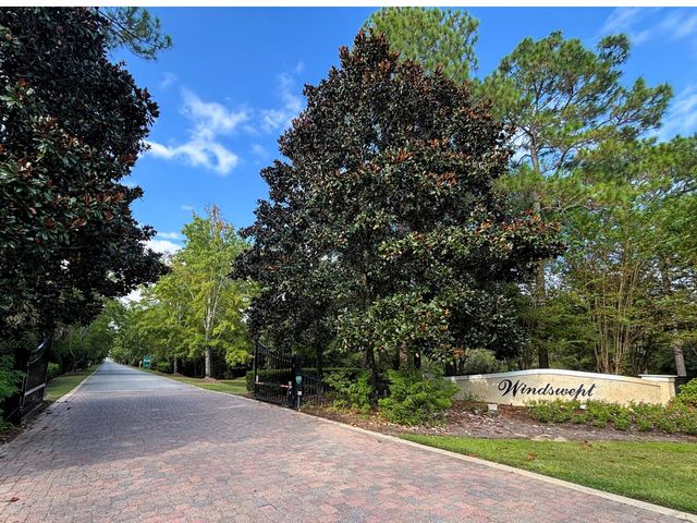 1056 Brushed Dune Circle, Freeport, FL 32439