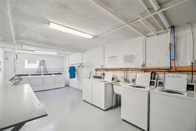 813 Westage At The, Irondequoit, NY 14617