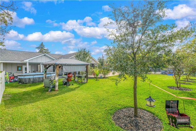 504 Eden Lane, Bryan, TX 77803