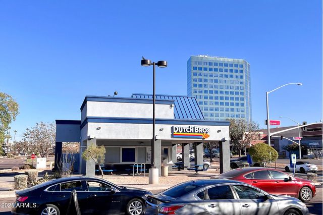 1765 E PEPPER Circle 1, Mesa, AZ 85203