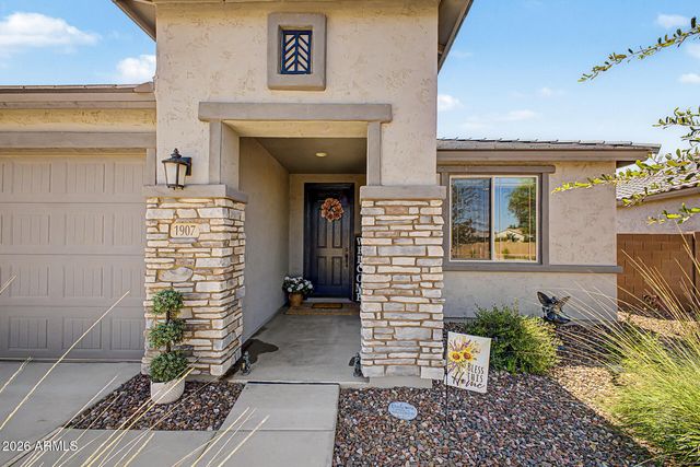 1907 W ZINC Way, San Tan Valley, AZ 85144