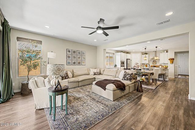 1907 W ZINC Way, San Tan Valley, AZ 85144