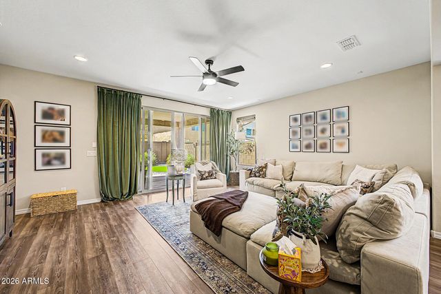 1907 W ZINC Way, San Tan Valley, AZ 85144