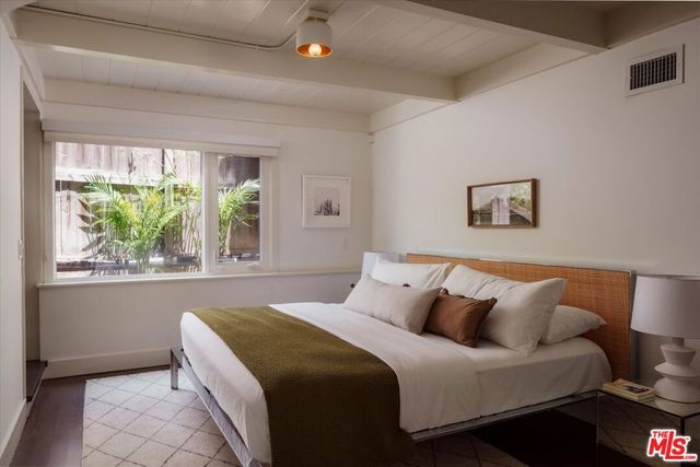 8942 Wonderland Avenue, Los Angeles, CA 90046