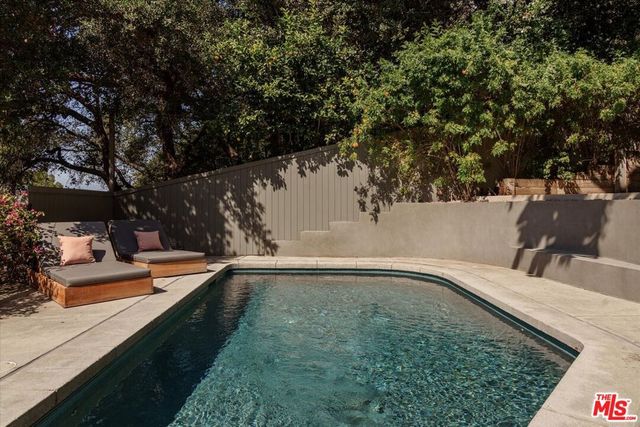 8942 Wonderland Avenue, Los Angeles, CA 90046