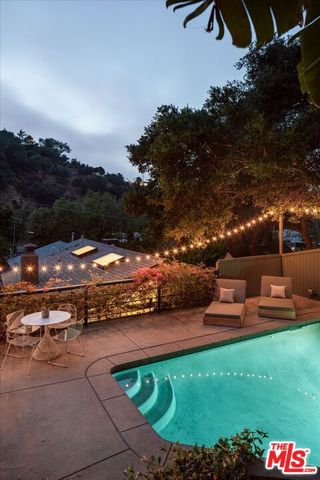 8942 Wonderland Avenue, Los Angeles, CA 90046