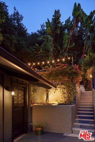 8942 Wonderland Avenue, Los Angeles, CA 90046
