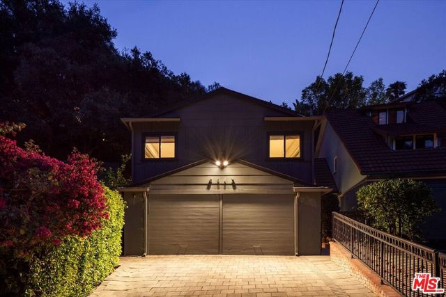 8942 Wonderland Avenue, Los Angeles, CA 90046