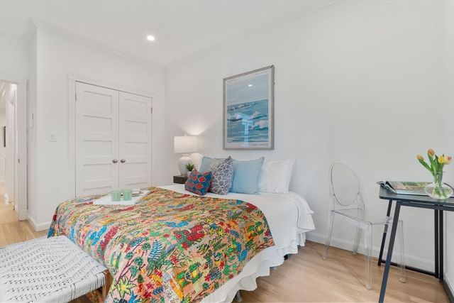 9 Hancock St 2, Boston, MA 02114