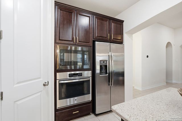 7715 Goldstrike Dr, San Antonio, TX 78254