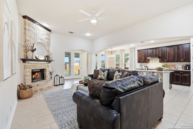 7715 Goldstrike Dr, San Antonio, TX 78254