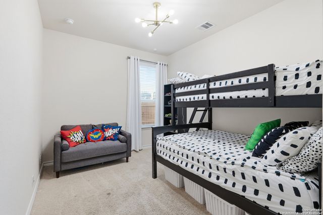 7715 Goldstrike Dr, San Antonio, TX 78254