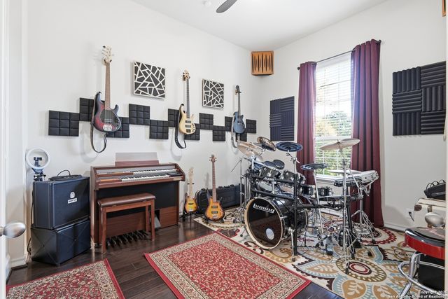 7715 Goldstrike Dr, San Antonio, TX 78254