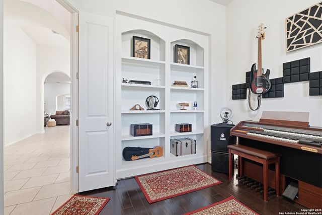 7715 Goldstrike Dr, San Antonio, TX 78254