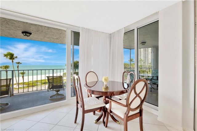 10701 Gulf Shore DR 302, Naples, FL 34108