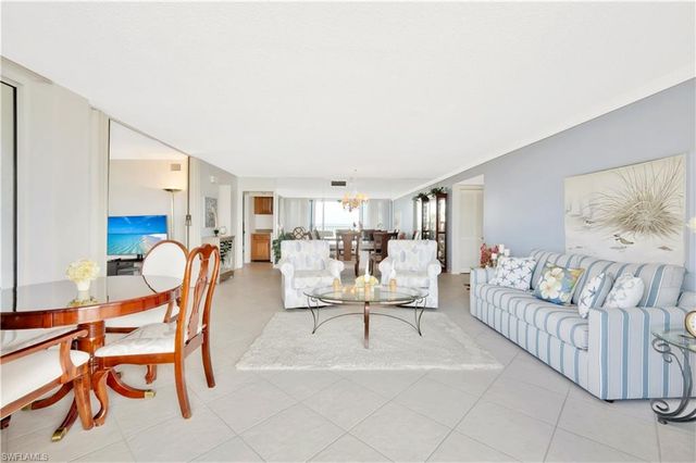 10701 Gulf Shore DR 302, Naples, FL 34108