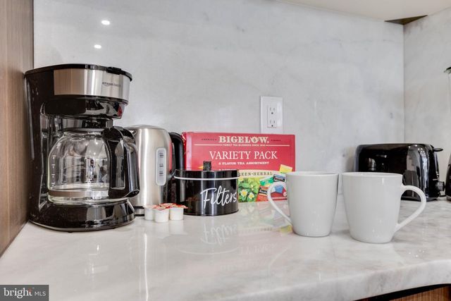 528 N 22ND ST, Philadelphia, PA 19130