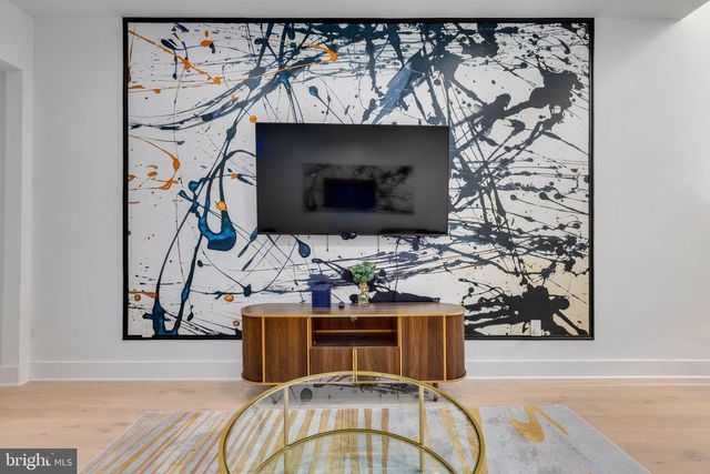 528 N 22ND ST, Philadelphia, PA 19130