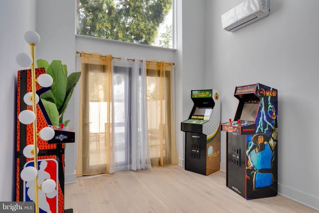 528 N 22ND ST, Philadelphia, PA 19130