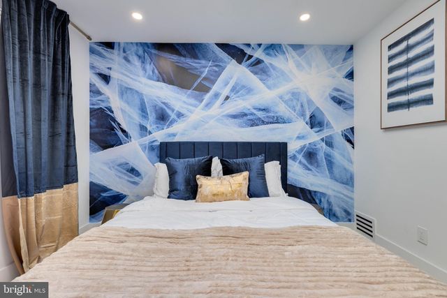 528 N 22ND ST, Philadelphia, PA 19130