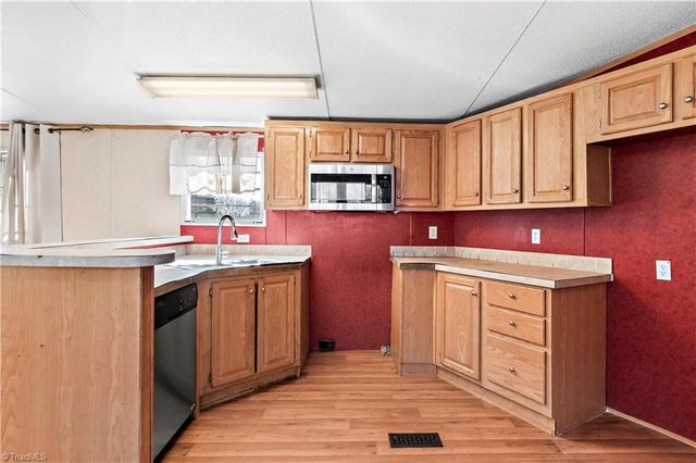 13710 Fancy Gap Highway, Cana, VA 24317