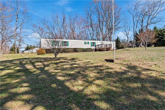 13710 Fancy Gap Highway, Cana, VA 24317