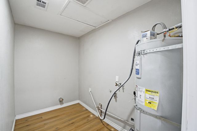 10198 Heath Street, Hanford, CA 93230