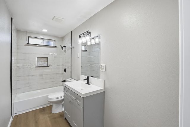 10198 Heath Street, Hanford, CA 93230