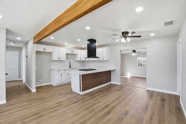 10198 Heath Street, Hanford, CA 93230