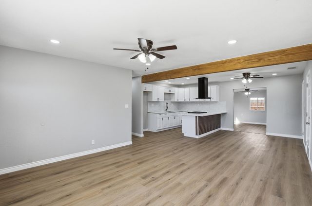 10198 Heath Street, Hanford, CA 93230