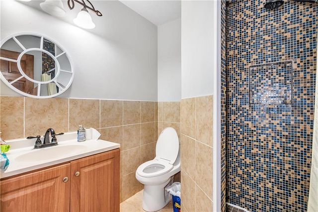 2305 Eastgate Drive, Snellville, GA 30078