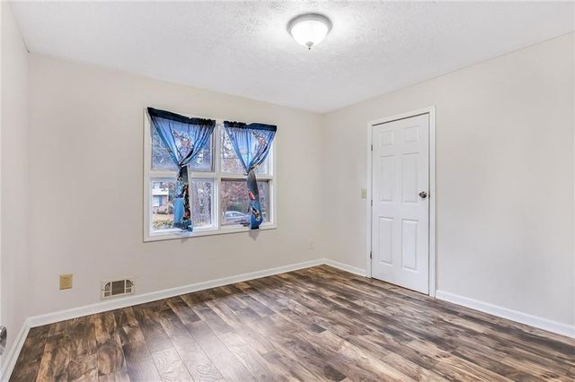 2305 Eastgate Drive, Snellville, GA 30078