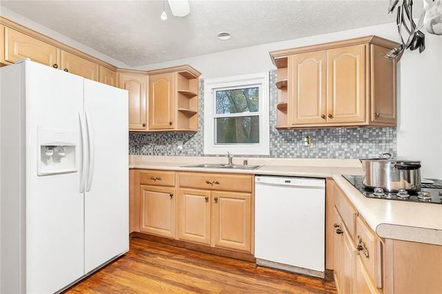 2305 Eastgate Drive, Snellville, GA 30078