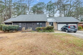 2305 Eastgate Drive, Snellville, GA 30078