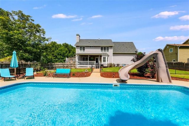 551 Hiram Way, Hiram, GA 30141