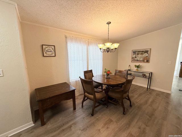 333 Fairway Circle, Brackettville, TX 78832