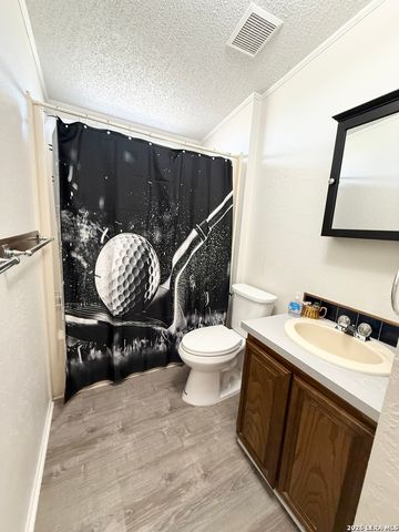 333 Fairway Circle, Brackettville, TX 78832