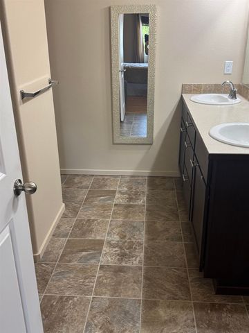 722 N Mamer Ln, Spokane Valley, WA 99216