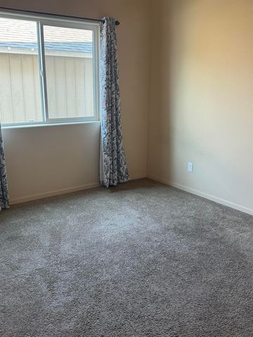 722 N Mamer Ln, Spokane Valley, WA 99216