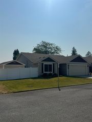 722 N Mamer Ln, Spokane Valley, WA 99216