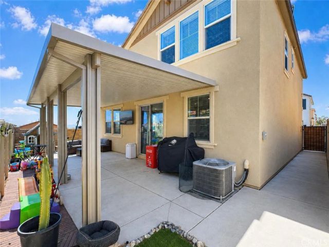 3801 Wildrye, San Bernardino, CA 92407