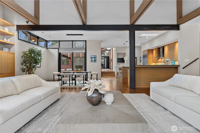 1014 Belfair Road, Bellevue, WA 98004