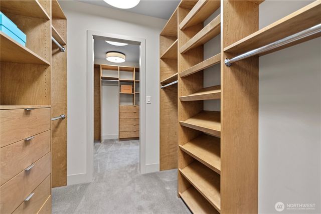 1014 Belfair Road, Bellevue, WA 98004