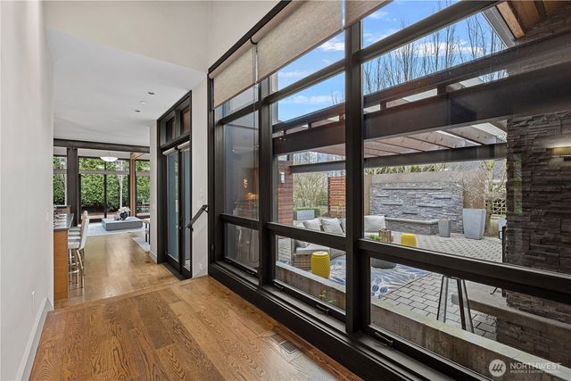 1014 Belfair Road, Bellevue, WA 98004