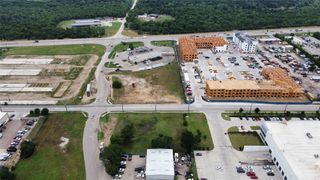 401 Holfords Prairie Road, Lewisville, TX 75056