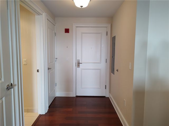 1 Tower Drive 303, Portsmouth, RI 02871
