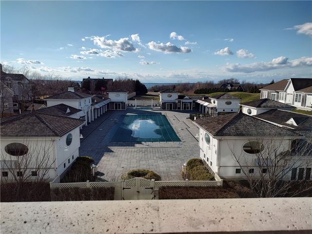 1 Tower Drive 303, Portsmouth, RI 02871
